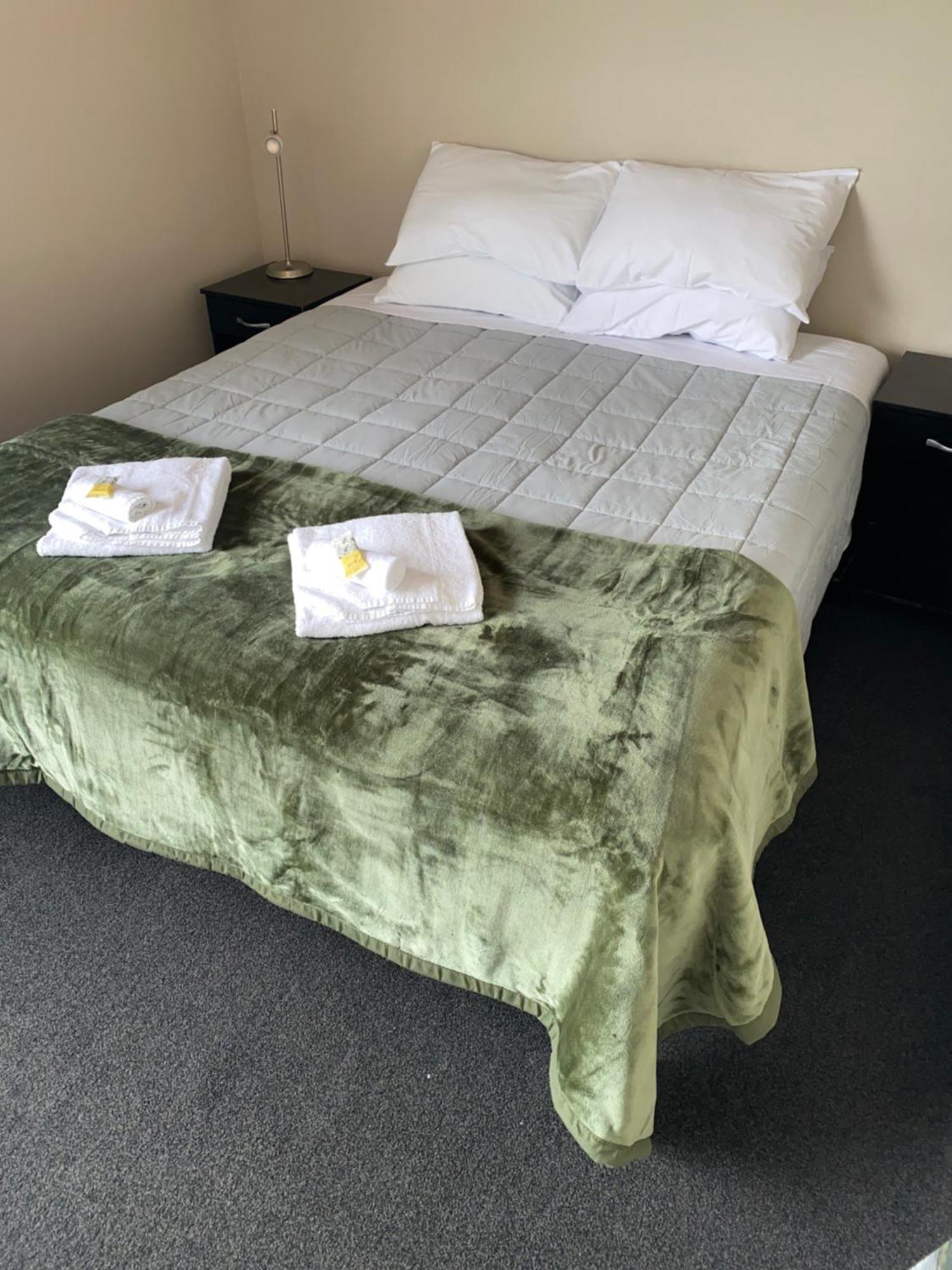 Kaponga Hotel Buitenkant foto